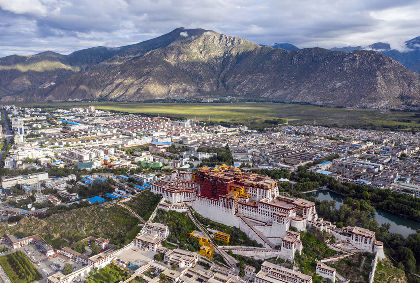 เมืองลาซา (Lhasa) ในทิเบต 